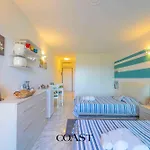 Blueskyline- Vista Mare, Doccia Idromassaggio, A/c Apartment