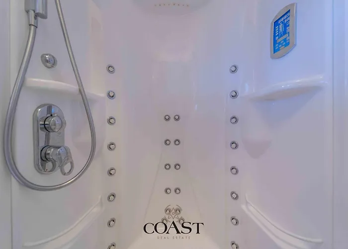 Blueskyline- Vista Mare, Doccia Idromassaggio, A/c 奧爾比亞